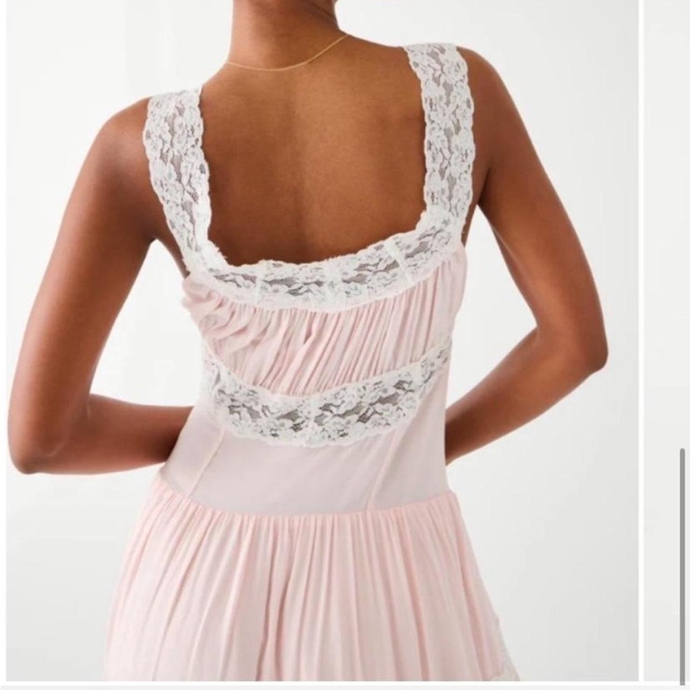 NWT Frankie’s Bikinis Dakota Dress in Sweet Dreams light pink - Picture 5 of 6